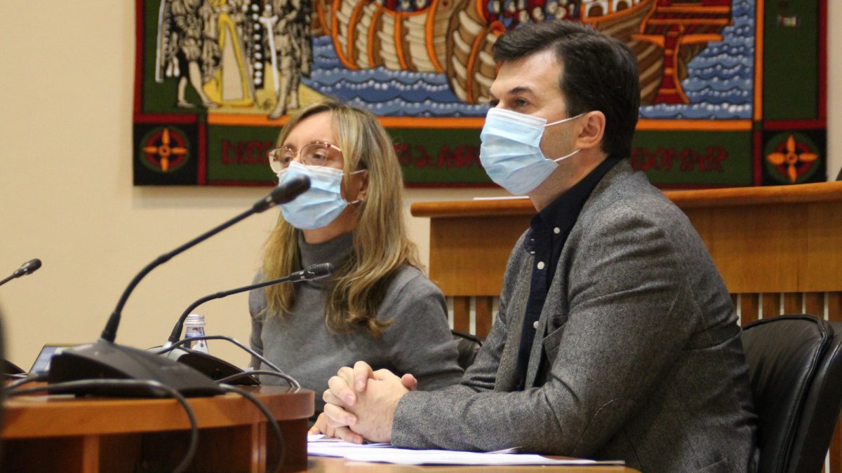 Gonzalo Caballero e Paloma Castro durante a Comisión de Reconstrución